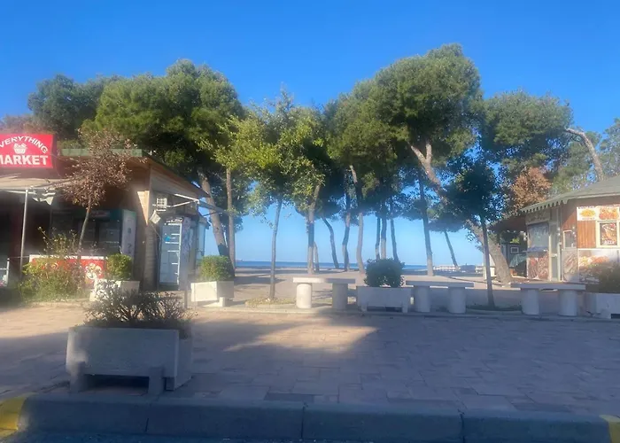 Antoni Shengjin2 Shëngjin