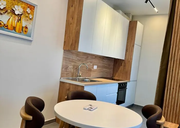 Antoni Shengjin2 * Shëngjin